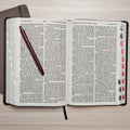 KJV Giant Print Reference Bible (Black, LeatherTouch, Indexed) by Bible