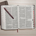 KJV Giant Print Reference Bible (Black, Genuine Leather, Indexed) by Bible